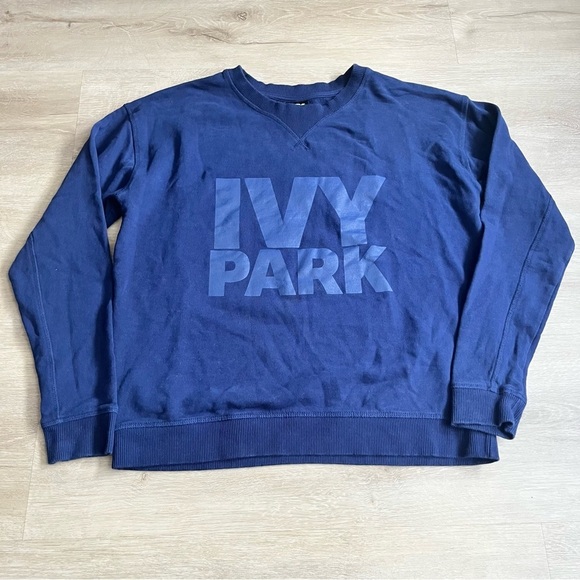 IVY PARK Sweaters - Ivy Park navy Blue logo crew neck sweatshirt SZ M